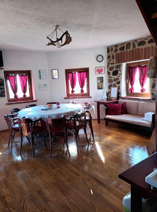 Robinson Vila Kitokret Kutjevo 외부 사진